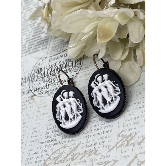 3 Graces Muse Muses Dancer Black White Rose Gold Setting Earrings Cameo Birthday - Picture 5 of 12